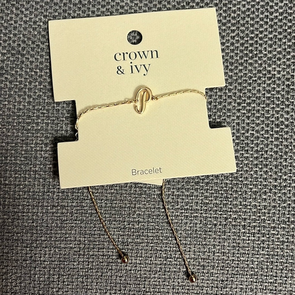 Adjustable initial P gold colored bracelet